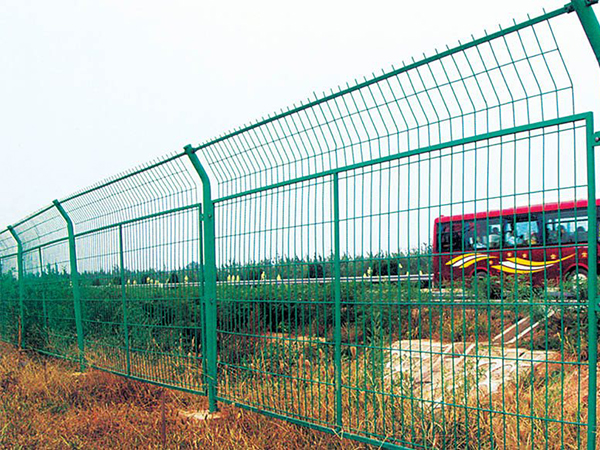 高速公路護欄網圖片1 高速公路護欄網圖片1