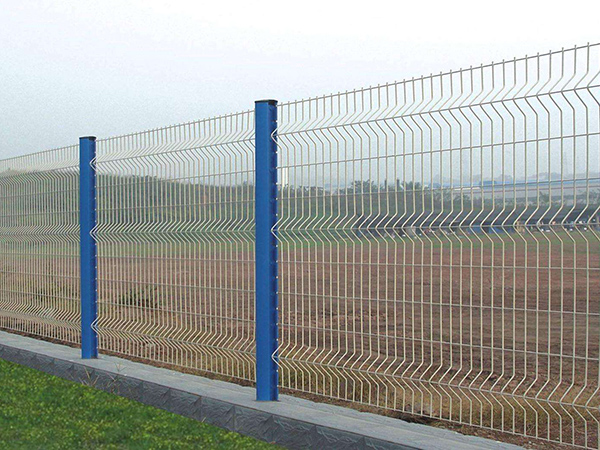 防護(hù)圍欄圖片2 防護(hù)圍欄圖片2