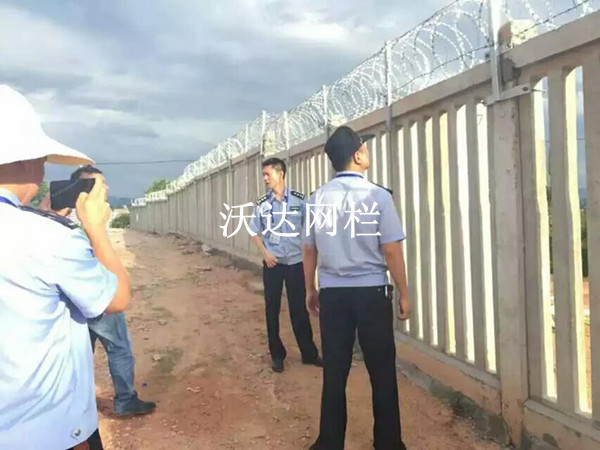 贛鐵路客專刺絲滾籠項(xiàng)目工程 贛鐵路客專刺絲滾籠項(xiàng)目工程