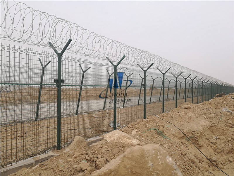 六安機場圍欄網(wǎng)圖片4 六安機場圍欄網(wǎng)圖片4