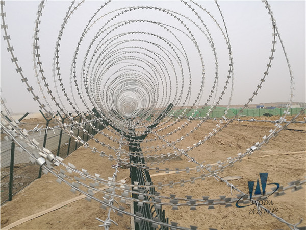 北京大興機(jī)場(chǎng)飛行區(qū)圍界鐵絲網(wǎng)