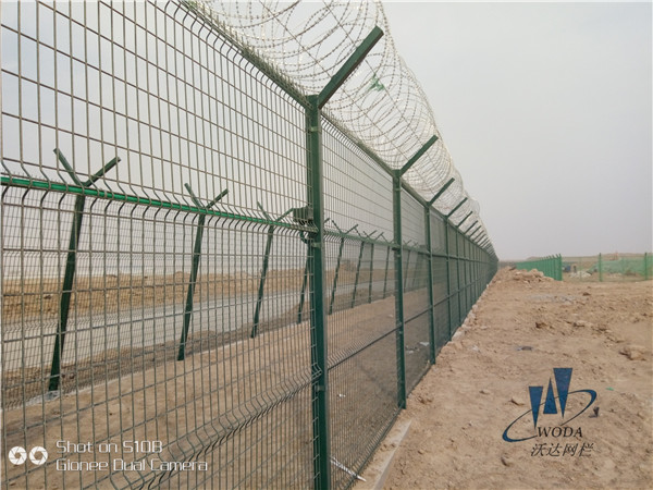 安徽機場隔離柵圖片5 安徽機場隔離柵圖片5